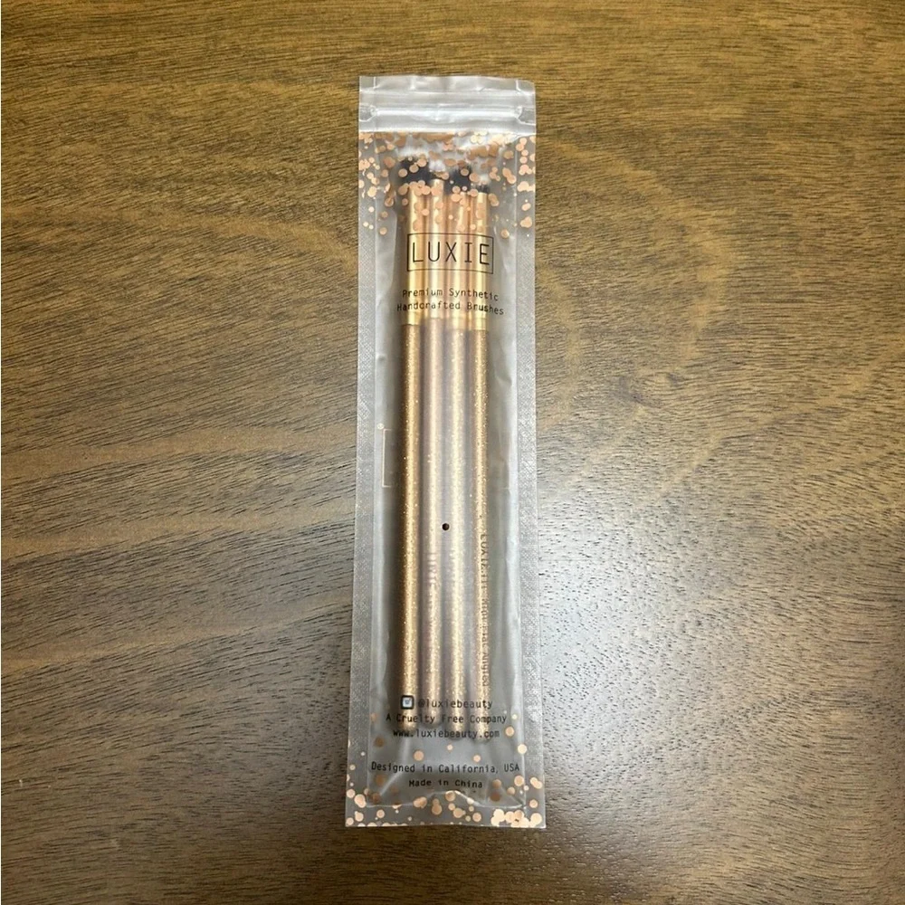 Luxie Gold Sparkle 4 Piece Makeup Brush Set New‎ In Package Brushes (0376)